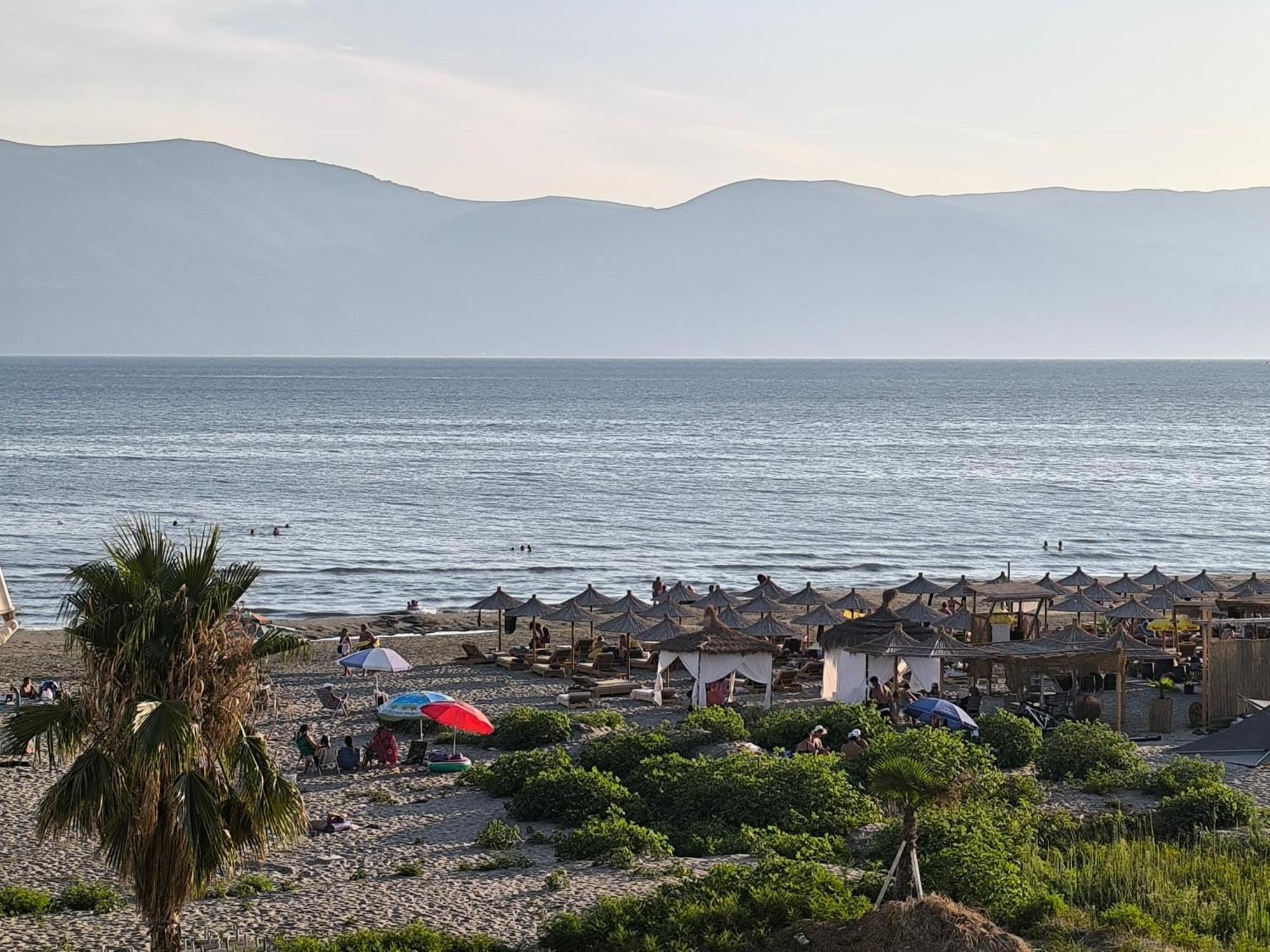 Ferienwohnung Casa Fronte Mare Vlorë Exterior foto